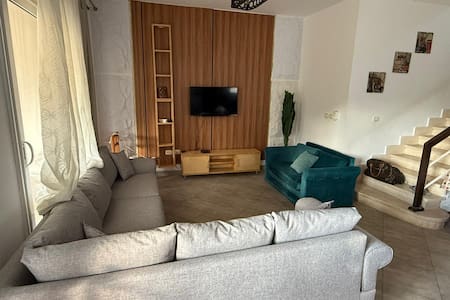 Luxury Duplex by the Pool