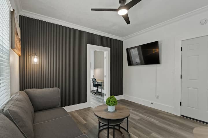 Seminole Heights 2 Bed/1 Bath Private Residence - Tampa