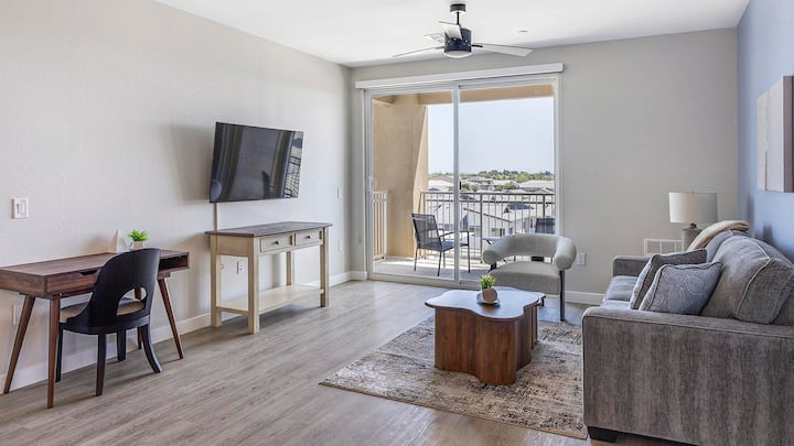 Landing | Incredible 2bd, Gym, Clubhouse - Goodyear, AZ