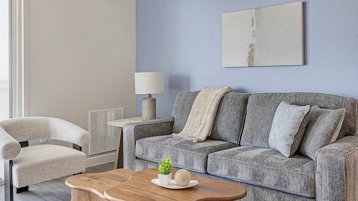 Landing | Incredible 2bd, Gym, Clubhouse - Goodyear, AZ