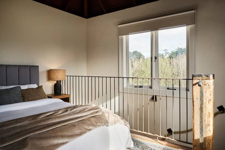 Bedroom 5 - Upstairs
