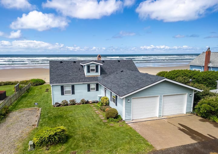 Oceanfront Retreat- Private Beach Stairs-30+nights - Yachats, OR