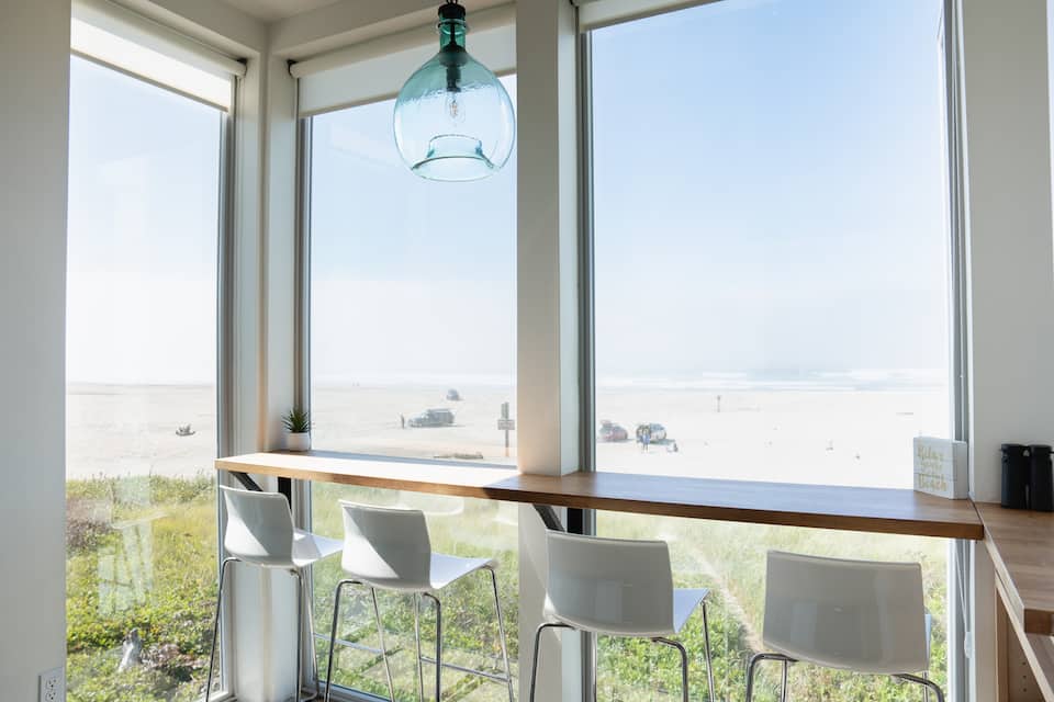 A glass beach house on the Oregon dunes, Cloverdale, Oregon, United States, photo 2 of 10