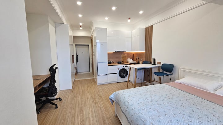 Gerinn- Studio Apt | Prime Location In Ulaanbaatar - Ulán Bator