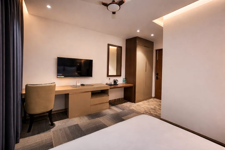 Eminence Corbett | Jungle Stay | Deluxe Room - Jim Corbett National Park