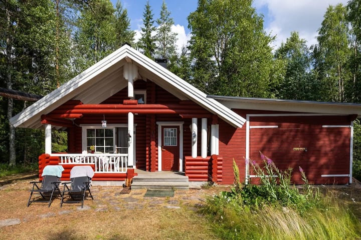 Punamökki Lakeside Red Cabin - Rovaniemi