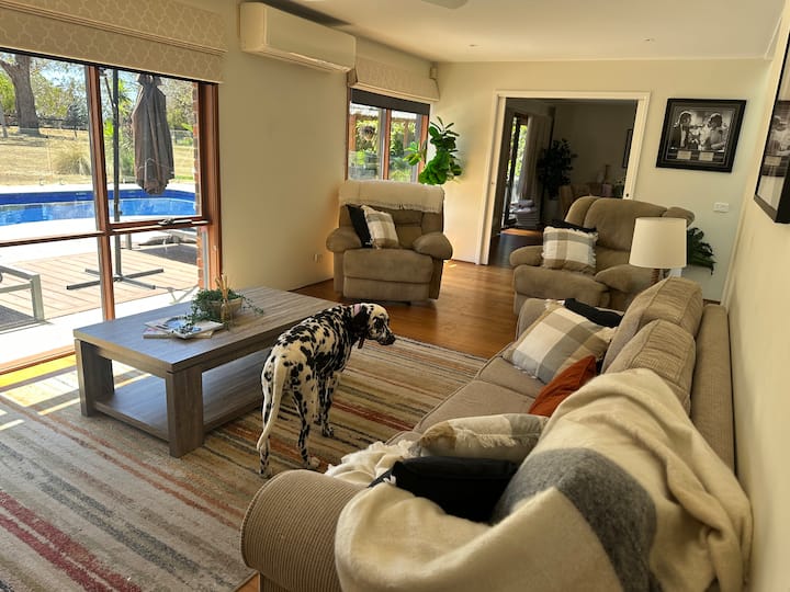 Coastal Country Retreat - Mornington