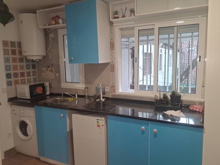 Espacio Bonito Y Bien Chulo En El Centro De Madrid - Madryt