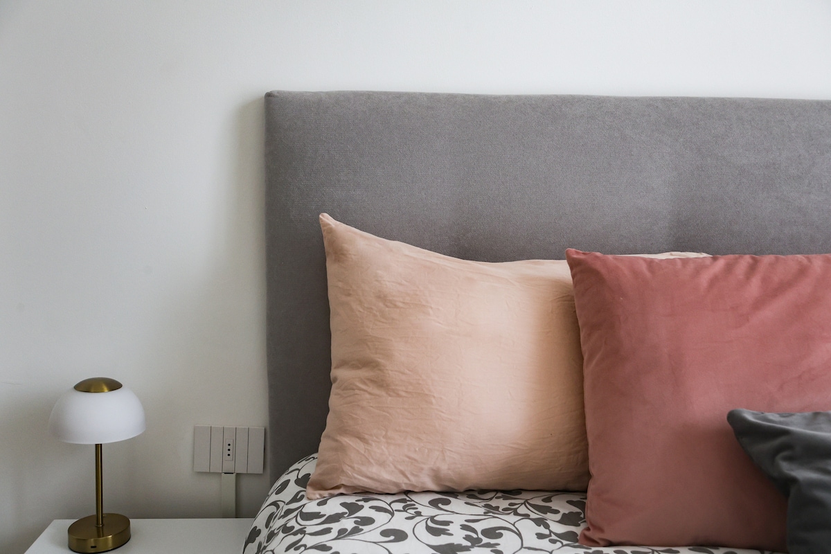 Design Apartment con tocchi colorati –Metro vicina 10