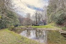 Secluded Tallulah River Front Hideaway House