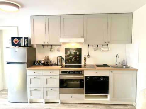 Popular Airbnb listing: Sunny home studio 30 m2 in green area with parking in Četrtna Skupnost Rudnik