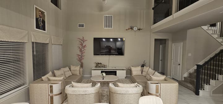 Spacious 4-bedroom House - Richmond, TX
