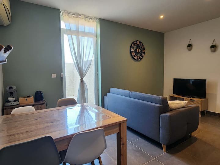 Proche Gare Appart 2 à 4 Pers, Climatisé Terrasse - Narbonne