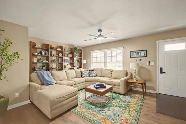 Beautifully Renovated 3 Bedroom 2 Bath Home - Lafayette, IN