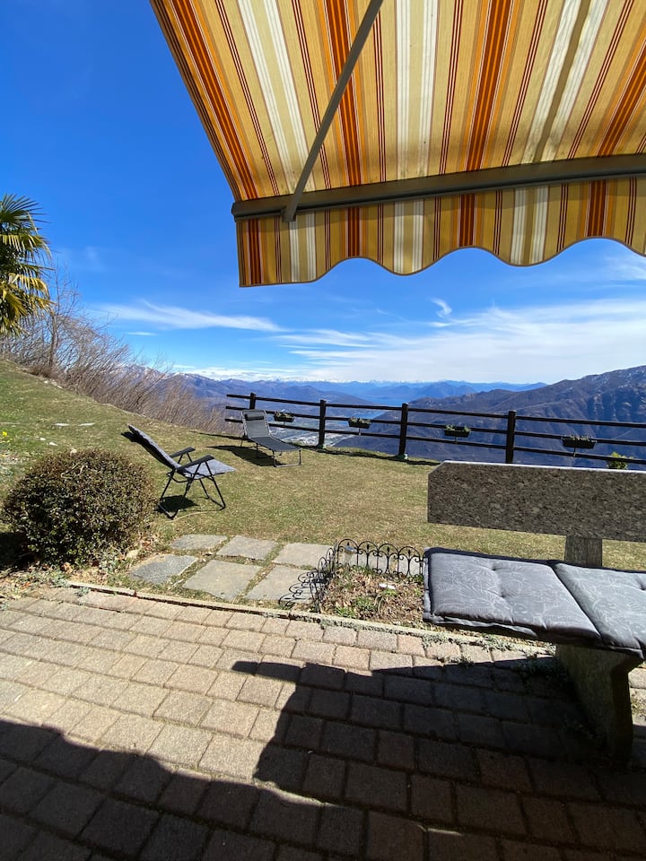 Casa Dello Scoiattolo, Tra Natura E Vista Lago. - Mergozzo