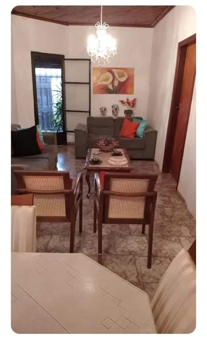 Casa A 6,2 Km Parque Do Peão 03 Quartos - Barretos