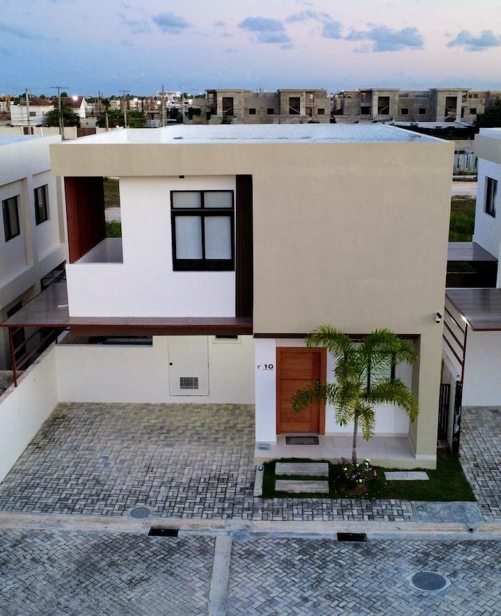 Villa 3br + Pool & Jacuzzi | Electricity Included - Punta Cana