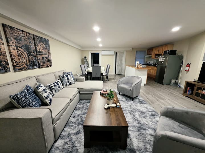 Cozy 3bd Home | 15 Min To New York City - Secaucus, NJ