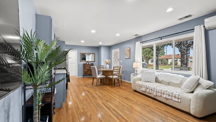 New Designer 2br Unit | Brand New | Pool Access - West Covina, CA