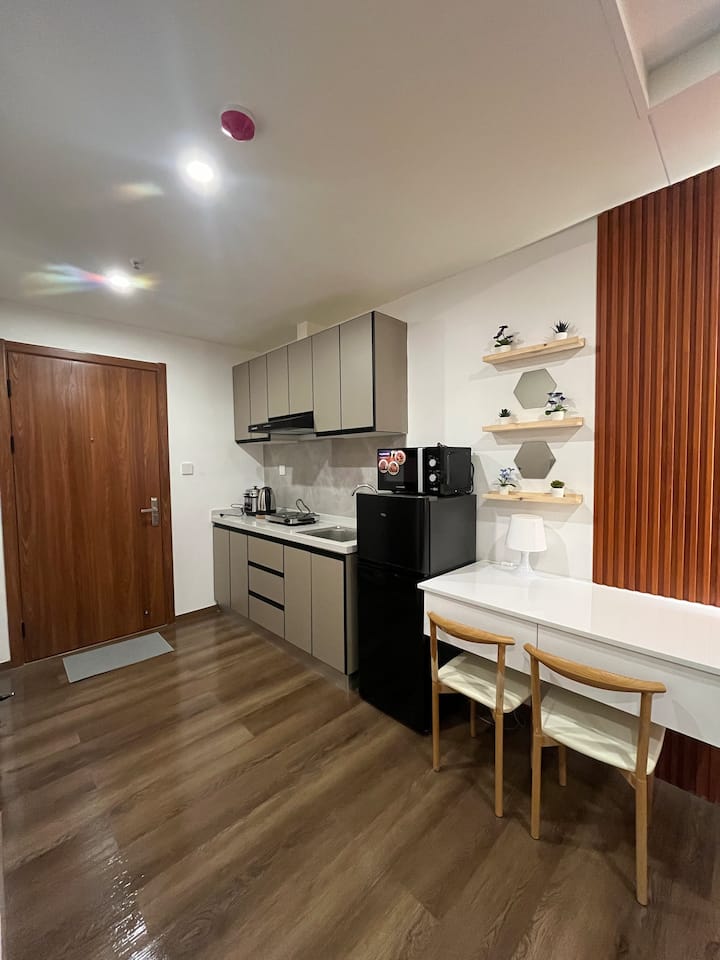Affordable City Center Family Room Near Session Rd - Baguio