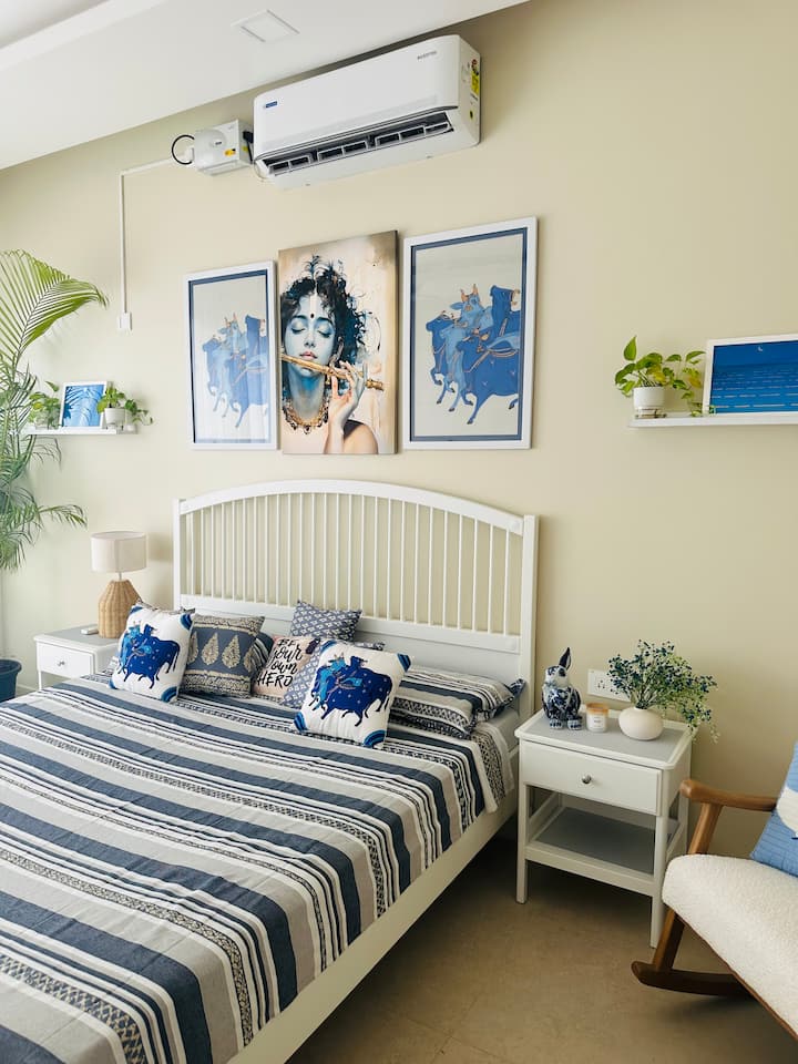 Bedroom 1 image 4