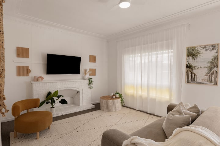 Whitewash Haus | Walk To Beach | Coastal Retreat - ウーロンゴン