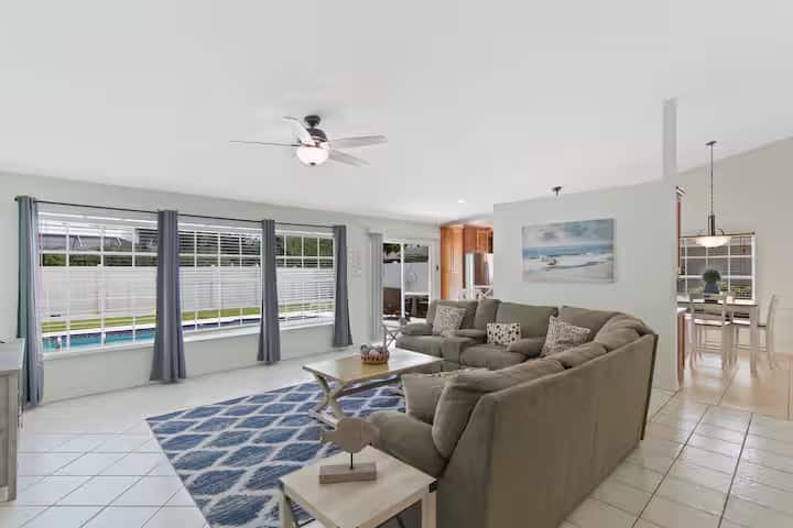 2 King Beds / Heated Private Pool / 10min To Beach - Vero Beach, FL