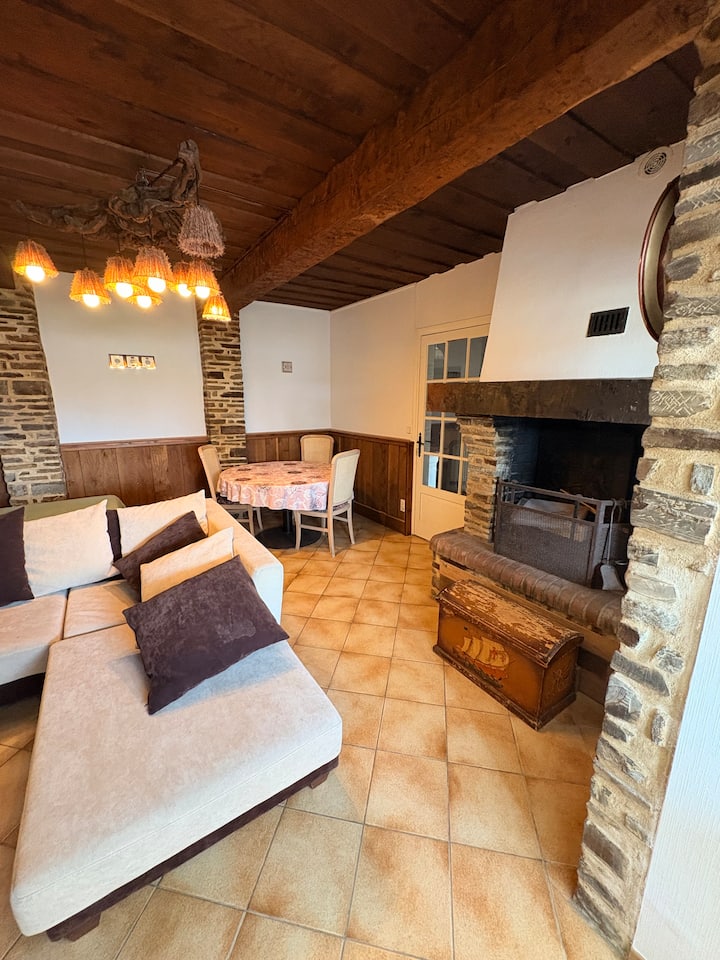Maison De Vacances Avec Jardin Proche Plage - Hauteville-sur-Mer