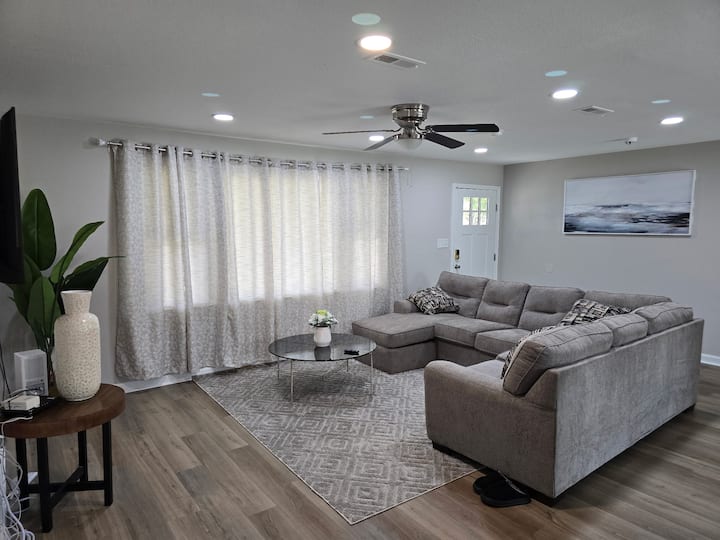Adorable 4br W/ 2ba In A Well-loved Neighborhood - ポーツマス, VA