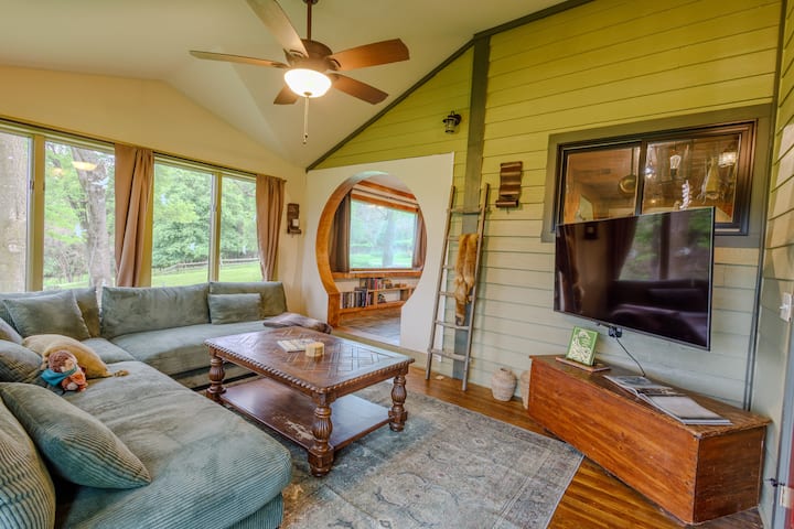 Shire Cottage: Come Share In An Adventure In Wv. - Harpers Ferry, WV
