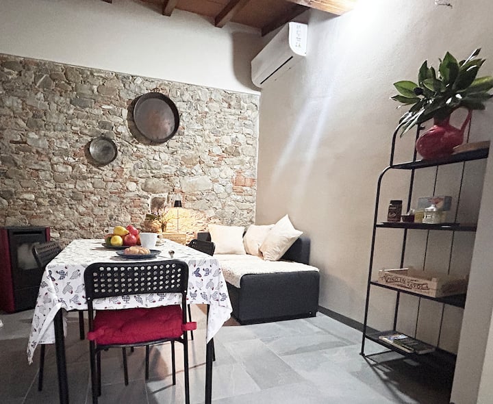 Mugello, Bilocale Ristrutturato In Casale Storico - Borgo San Lorenzo