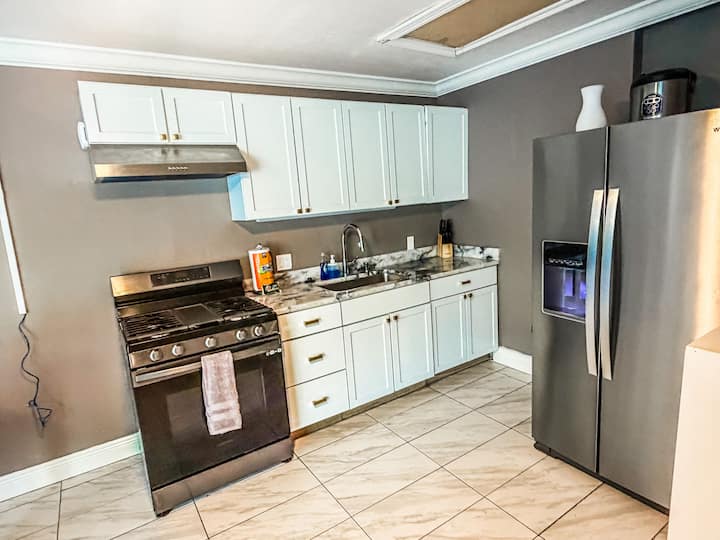Stay @ The Drip House Close To Beach Bases & Shops - Fort Walton Beach, FL