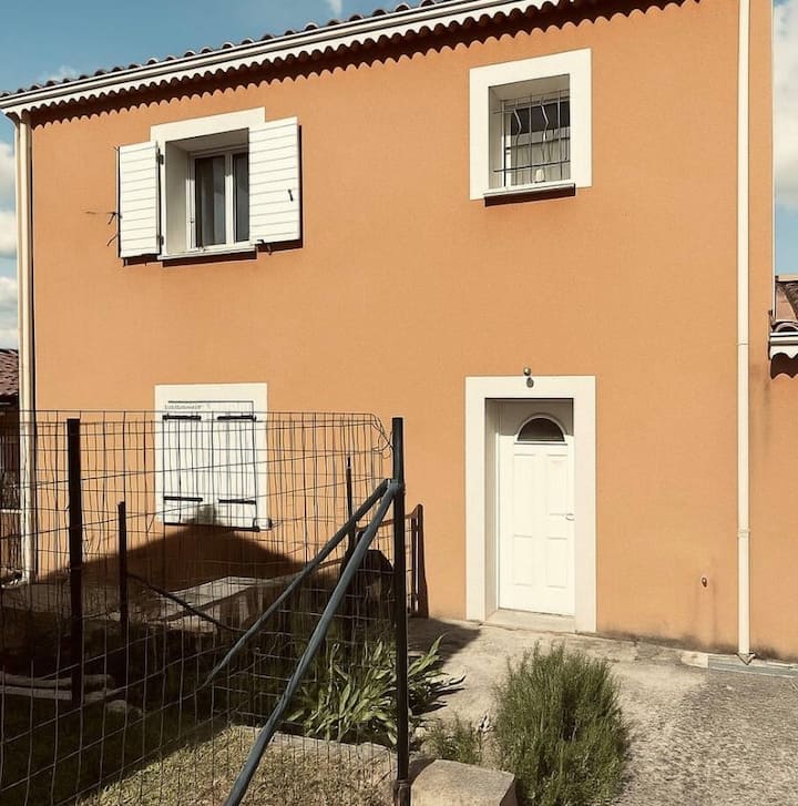 Maison Lumineuse 4 Chambres Jardin Parking - Montélimar