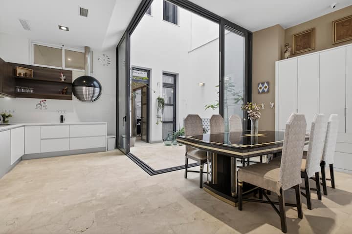 Monkeys Apartments Clavijo House - Sevilla