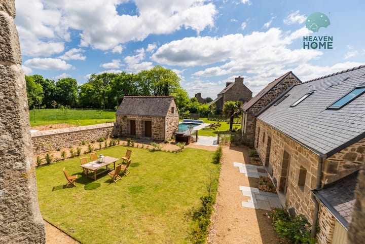 Manoir Dexception Avec Piscine En Bretagne - 브리타니