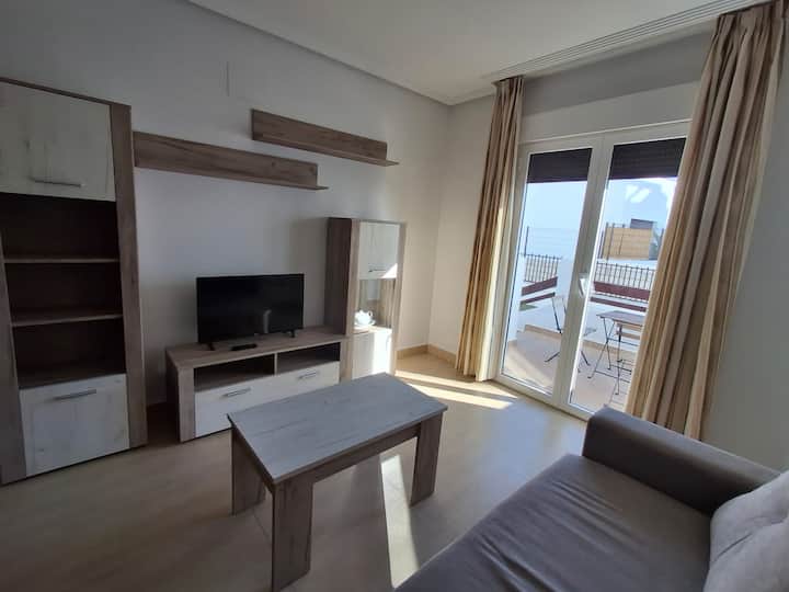 Apartment With Large Terrace & Private Parking - Los Alcázares