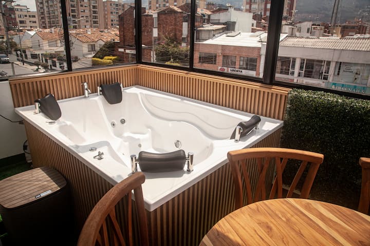 Cedritos 140 Luxury Rooftop (Jacuzzi & Bbq) - Bogotá