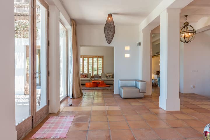 Luxury 4 Bedroom Villa With Panoramic Sea Views - Ibiza (town)
