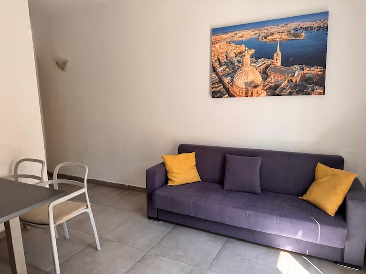 Modern&comfortable Stay In Gzira | Prime Location - Valletta