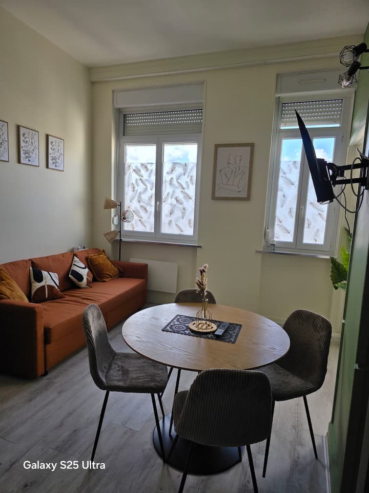 Appartement En Hyper Centre Possible 4 Personnes - Cambrai