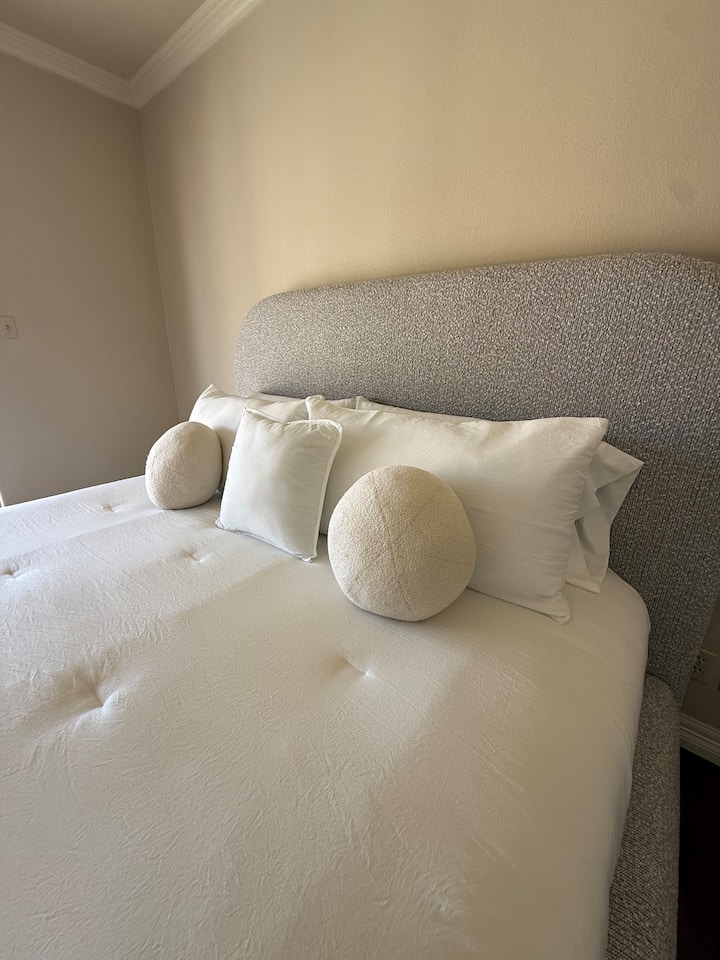 The Laredo Oasis | Feel At Home • Poolside 2br - Laredo, TX