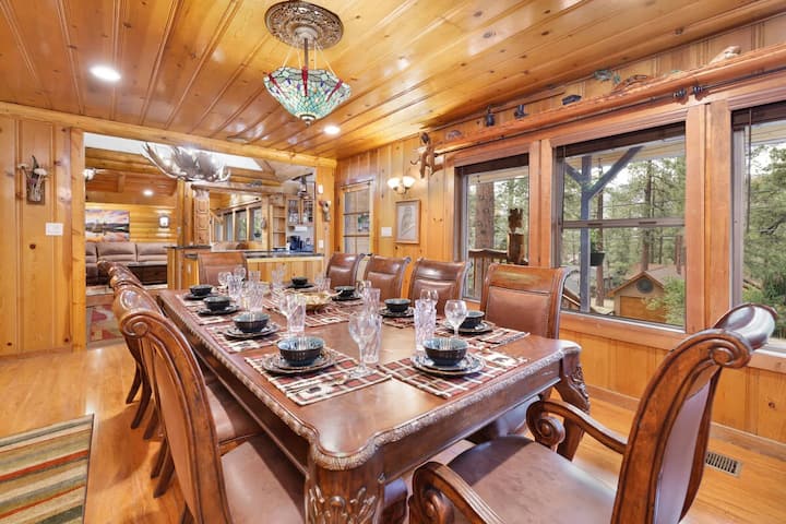 The Fox Lodge - Indoor Pool, Jacuzzi & Poker Room - Cabins for