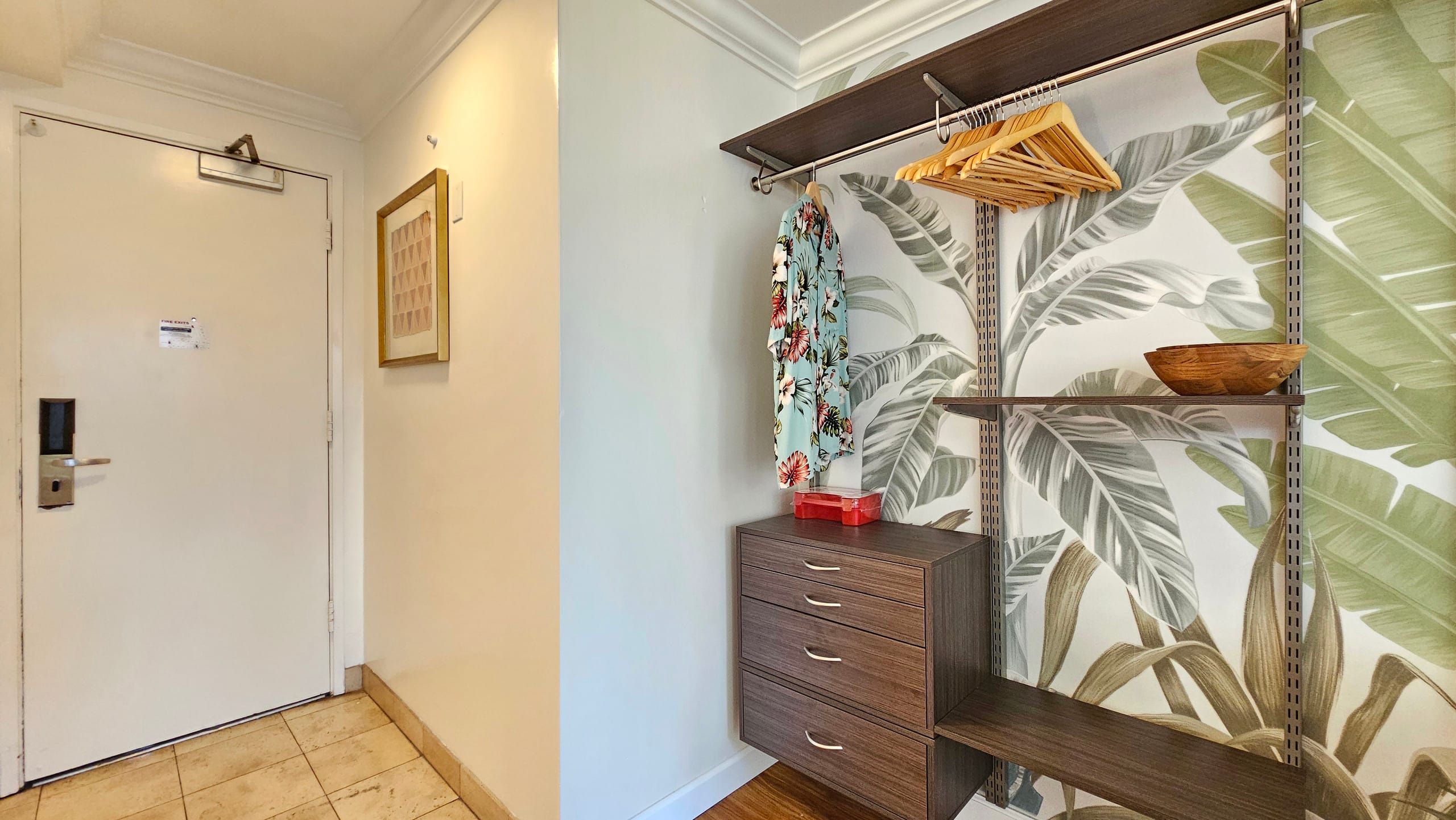 Island-Inspired | Spacious, Clean & Comfortable - Image 29