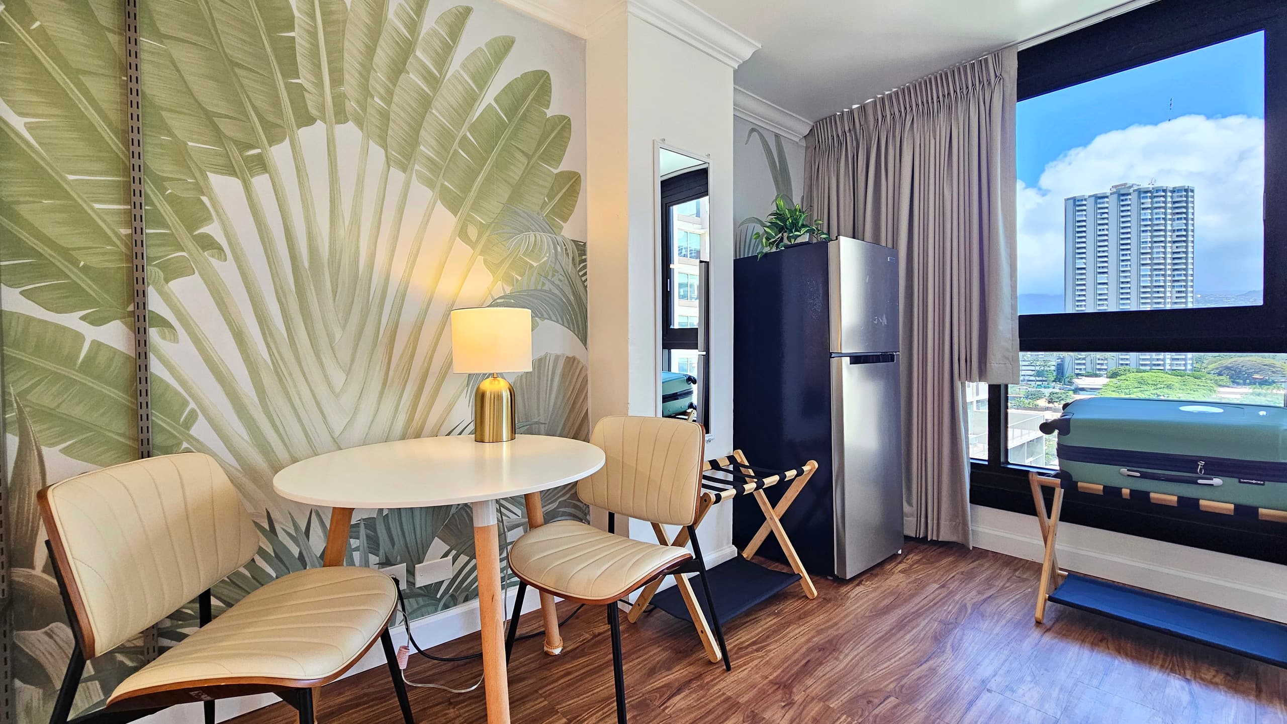 Island-Inspired | Spacious, Clean & Comfortable - Image 9