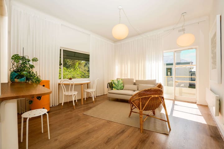 Charming Fitzroy Apartment Near Gardens & Museum - Rod Laver Arena