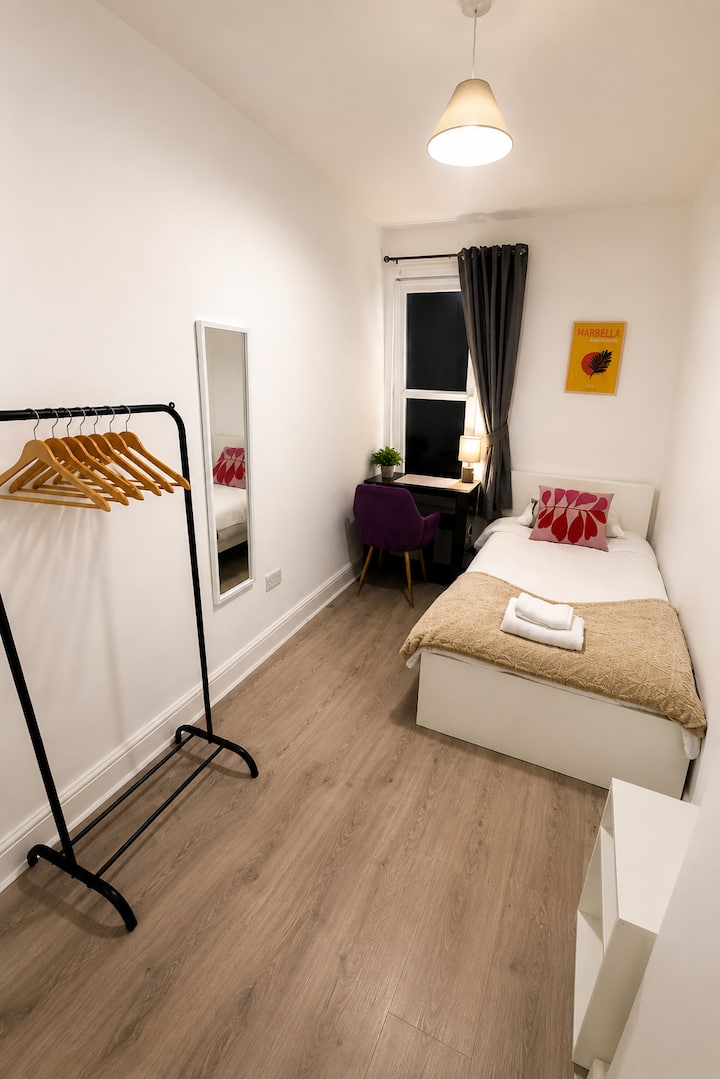 2 Bed Flat | Parking | Super Fastwi-fi | Sofa Bed - Bristol