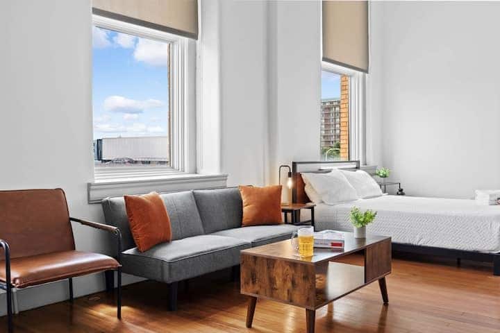 Large Studio | Free Parking | Hospitals | 3f - Kentucky