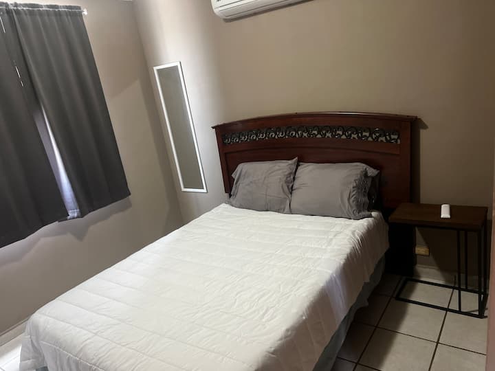 Dhomë gjumi 1