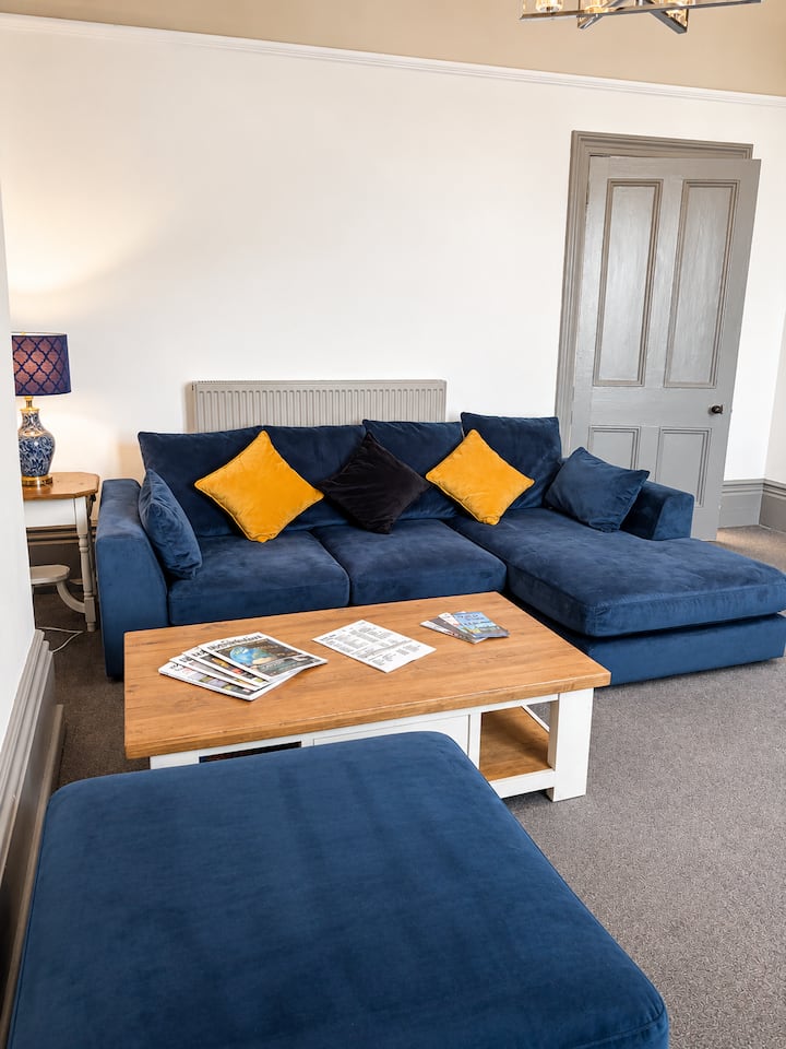 2br Central Contractor Stay | Parking | Sleeps 4 - 林肯