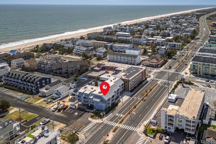 Ocean Block Steps To The Beach Covered Parking - Dewey Beach, DE